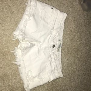Abercrombie and Fitch white shorts